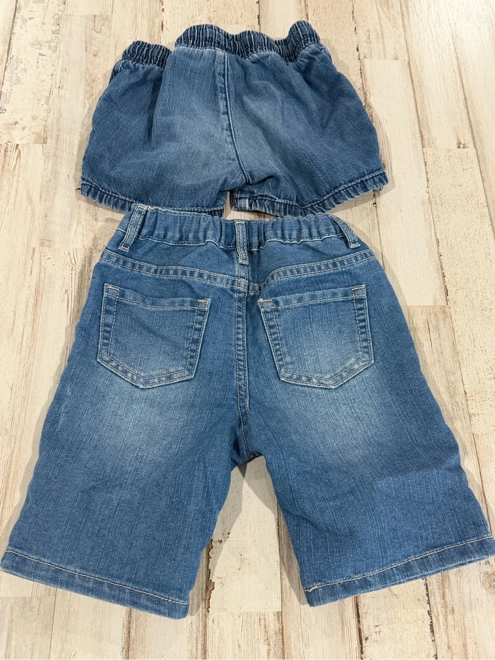 Girls Denim Shorts Lot Size 4T Children’s Place Cat & Jack Jean Shorts 2 Pair